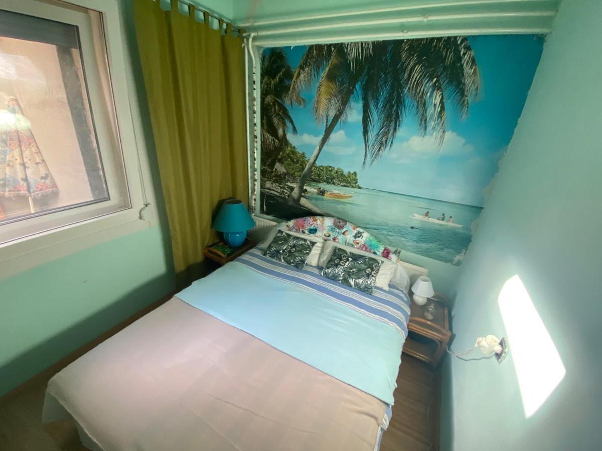 Grany'S Retro Guesthouse Near Budapest Airport فيتْشيش المظهر الخارجي الصورة